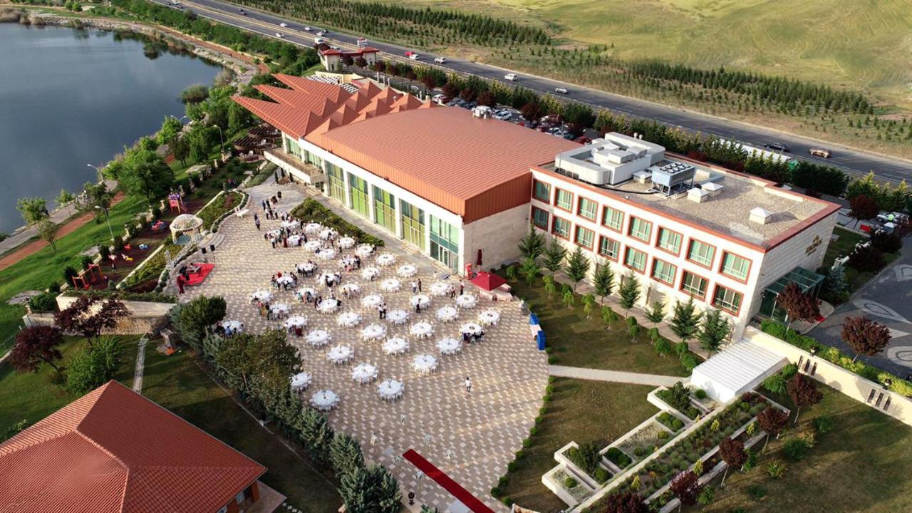 Kronos Hotel Golbası エクステリア 写真