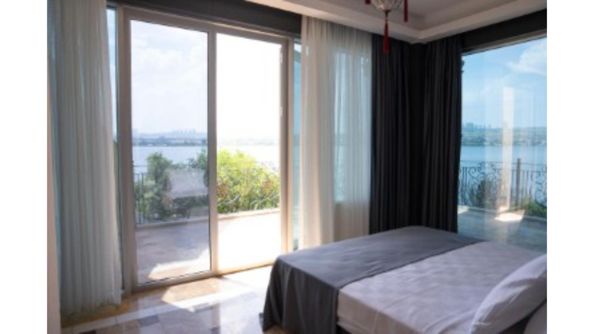 Kronos Hotel Golbası エクステリア 写真